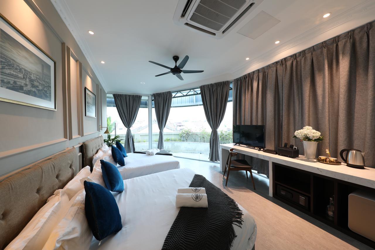 Reunion Residence George Town Exterior foto